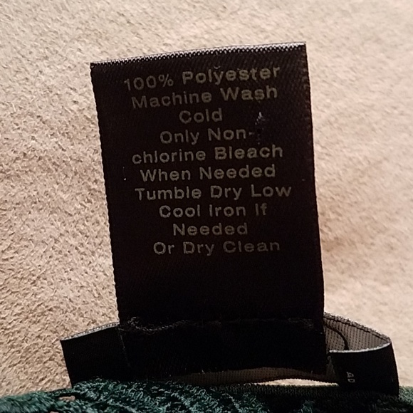 Ann Taylor Factory Hunter Green Crocheted Top - Picture 6 of 6